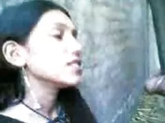 最初の美しさは肛門の浸透を試みています エロ イケメン 動画
